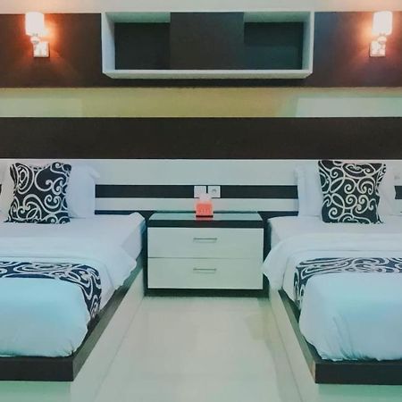 Hotel Pilar Mosa Muarawahau Екстериор снимка